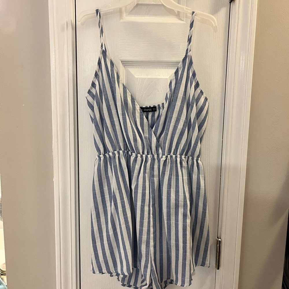 Zaful Blue Striped Romper